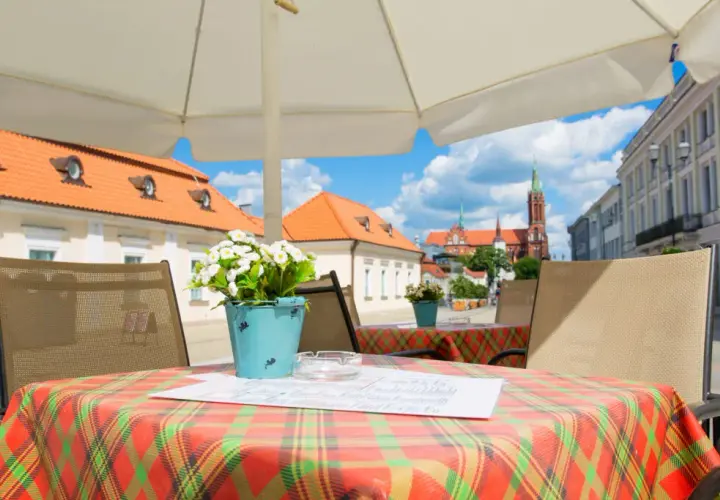 Gdzie zjeść w Białymstoku? Odkryj najlepsze restauracje i smaki