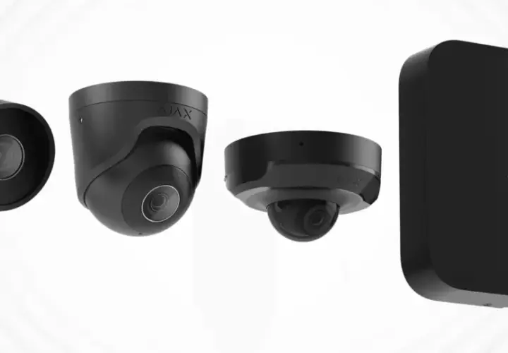 Système de sécurité Ajax : caméras de surveillance et hub pour une alarme sans internet fiable et discrète.