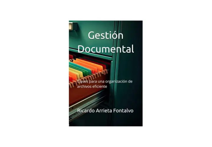 Estante de archivador con carpetas de colores. El título "Gestión Documental" y "Claves para una organización de archivos eficiente" explican que son los metadatos de un archivo.