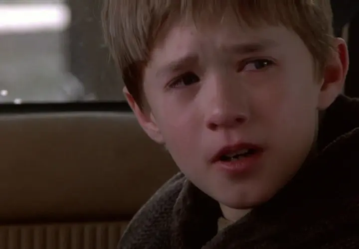 Jak aktorzy płaczą na filmach - sekrety wzruszających emocji na ekranie