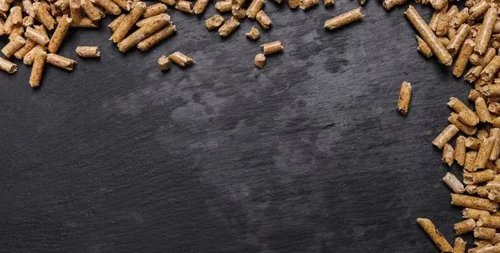 Kiedy pellet jest najtańszy? Odkryj najlepsze okresy na zakupy