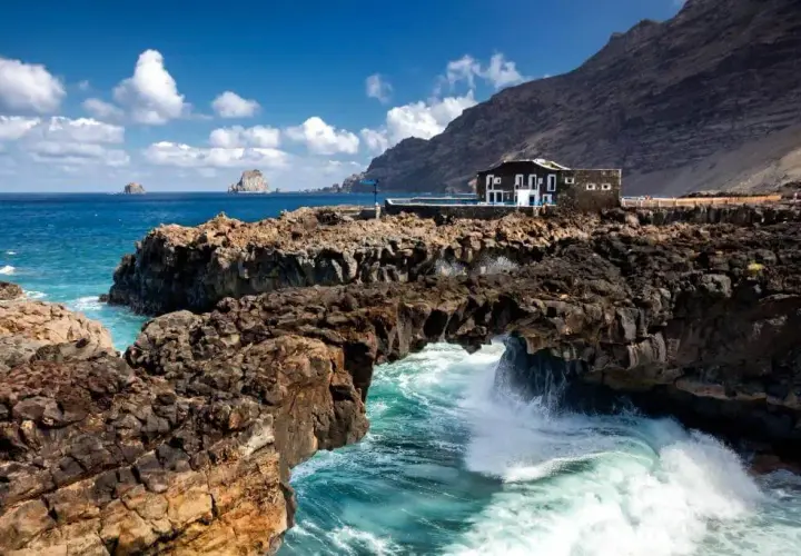 Los mejores hoteles en la isla del hierro que no te puedes perder