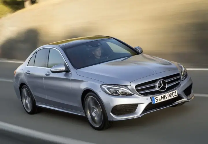 Mercedes C Klasa W205 – historia, specyfikacje, zalety i wady modelu
