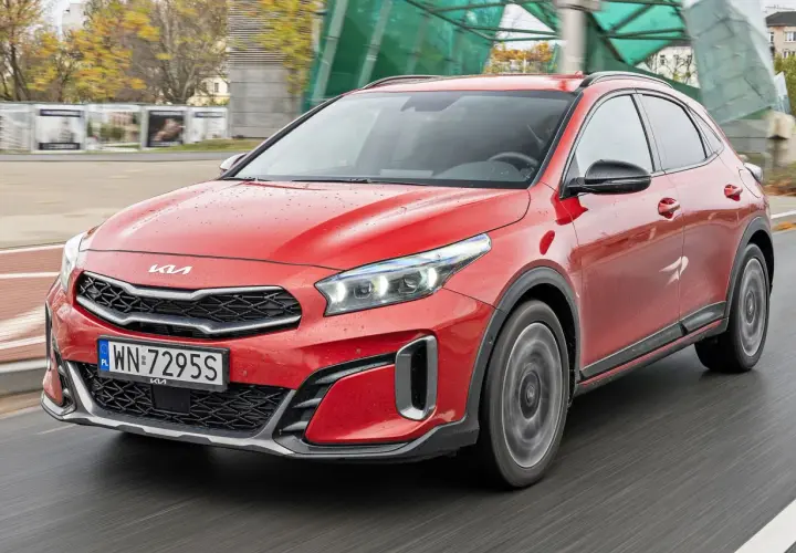 Kia XCeed cena 2026: Jak kupić taniej? Cennik, promocje, używane.