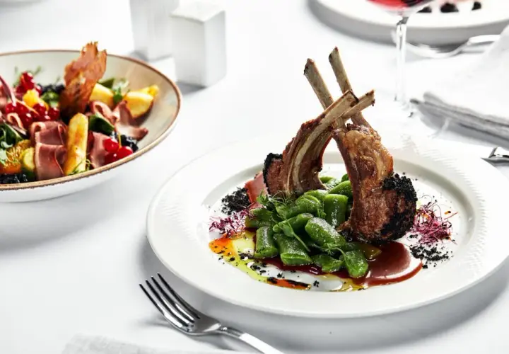 Menu na komunię: Tradycja i nowoczesność jak zaplanować idealne?