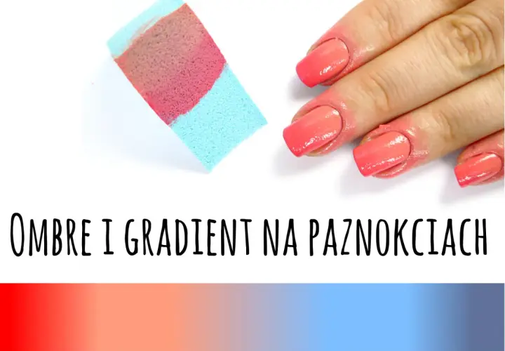Gąbka z różowym i niebieskim lakierem obok dłoni z paznokciami w stylu ombre. Efekt ombre na paznokciach.
