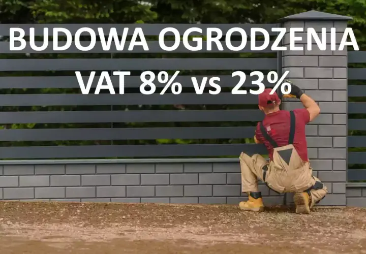 Budowa ogrodzenia: VAT 8% vs 23%. Pracownik montuje nowoczesne ogrodzenie.