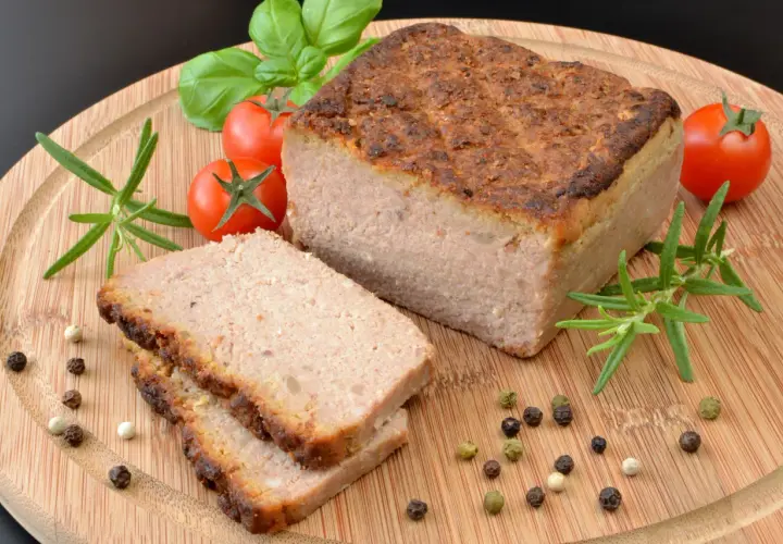 Jak długo piecze się pasztet? Czas pieczenia dla idealnego smaku
