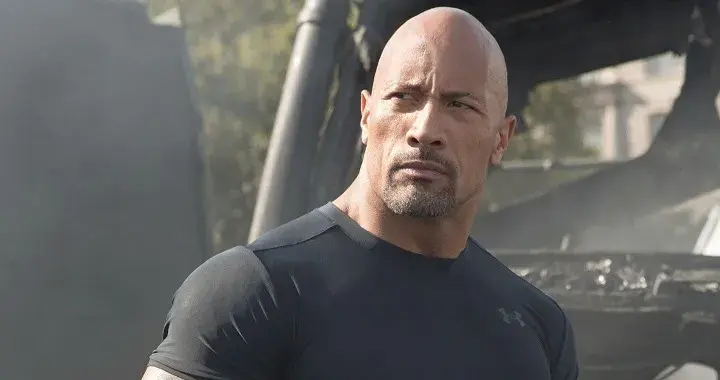 Dwayne Johnson: Kompletna Lista Filmów - Od Debiutu do Hitów