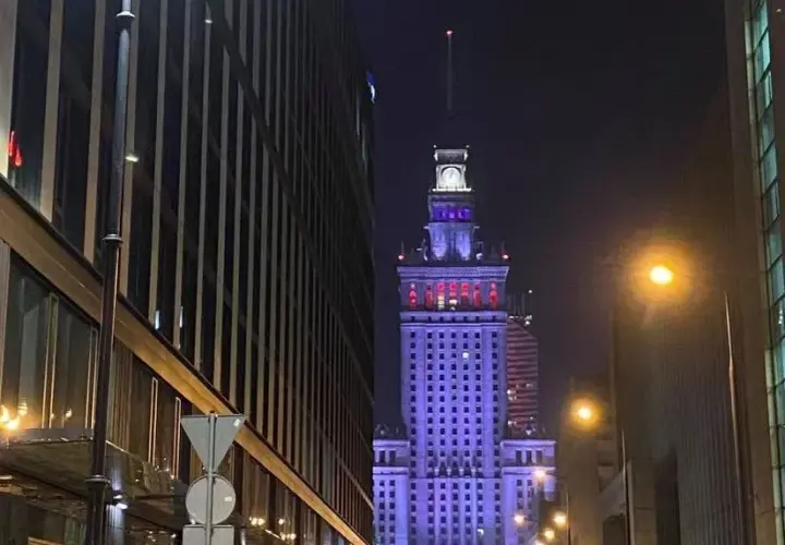 Ile schodów ma pałac kultury? Zaskakująca liczba, którą musisz znać