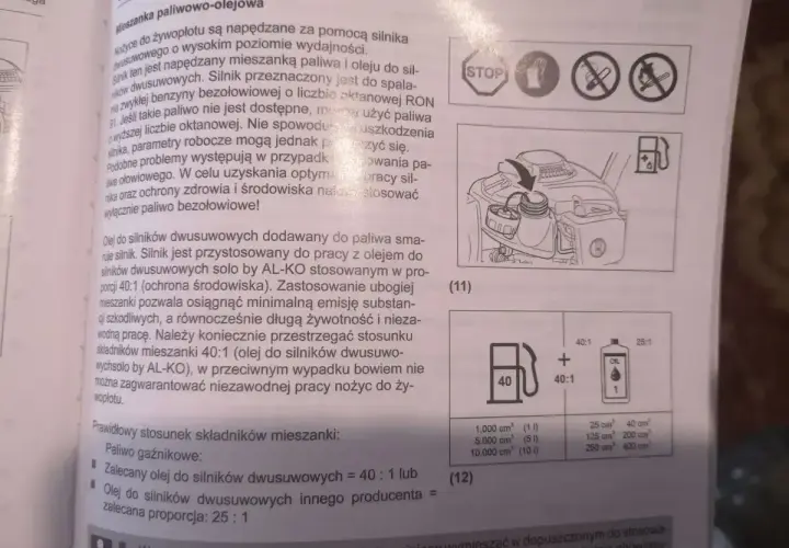 Jaki olej do benzyny? Do silników dwusuwowych zalecany jest olej AL-KO w proporcji 40:1. Inne oleje w proporcji 25:1.