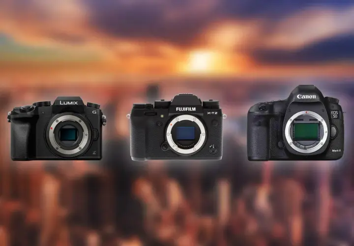 Trzy aparaty: Lumix, Fujifilm X-T2 i Canon EOS 5D Mark III. Lumix ma matrycę 4/3.