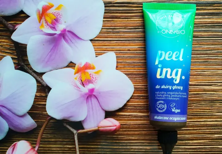 Peeling enzymatyczny OnlyBio: na mokre czy suche włosy lepiej?