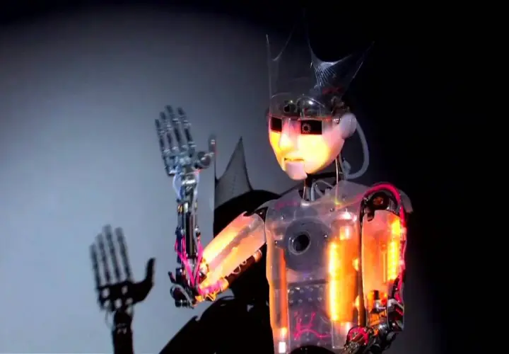 Teatr robotyczny w Warszawie: unikalne spektakle z humanoidami