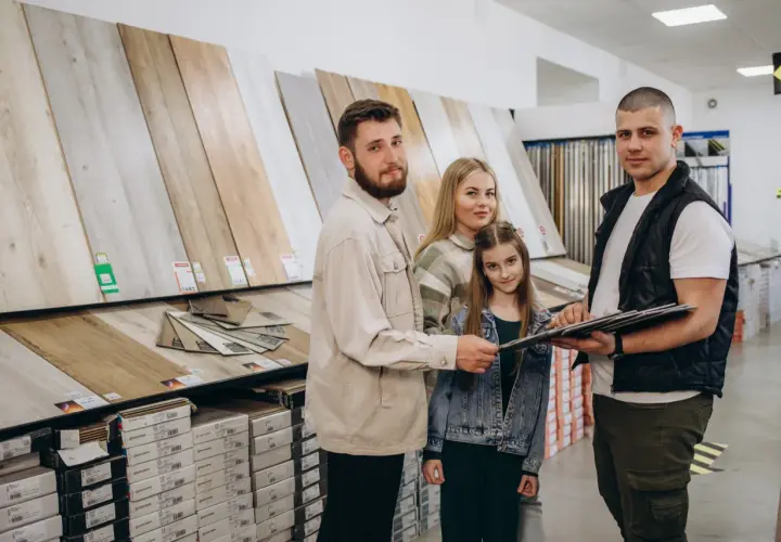 Panele podłogowe: Wybierz najlepszego producenta! Poradnik eksperta