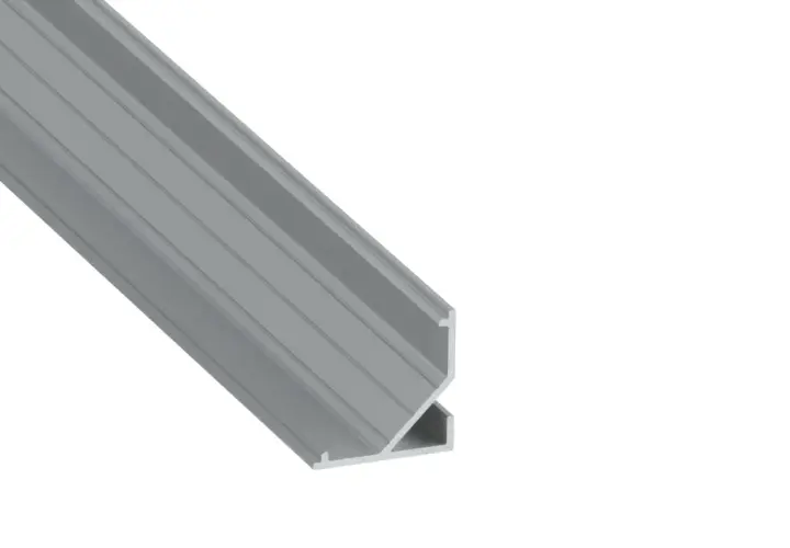 Szary profil aluminiowy do LED, z rowkami, idealny do montażu oświetlenia.