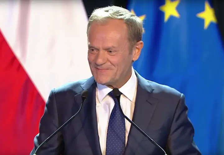 Donald Tusk w UE: Zarobki Przewodniczącego Rady, nie europosła