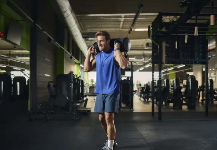 McFIT Plac Zawiszy: Czy to siłownia 24/7 dla Ciebie? Cennik i opinie