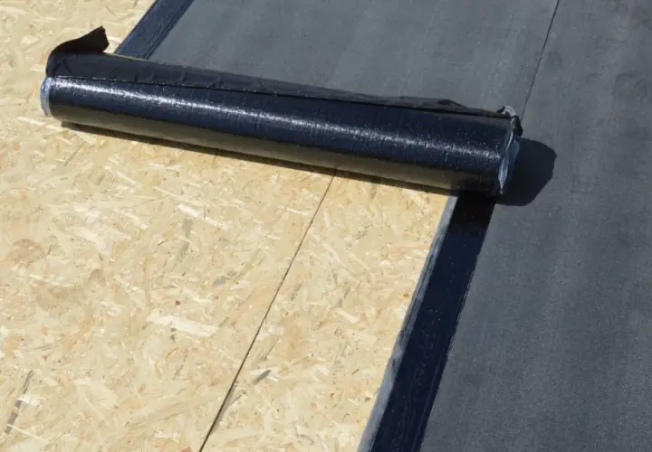 Papa na zimno: Bezpieczny dach bez palnika? Poradnik DIY