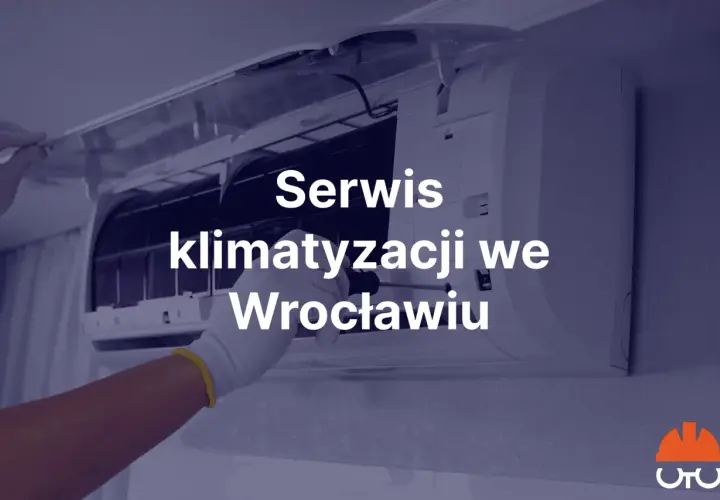 Ręka w rękawiczce serwisuje klimatyzację.