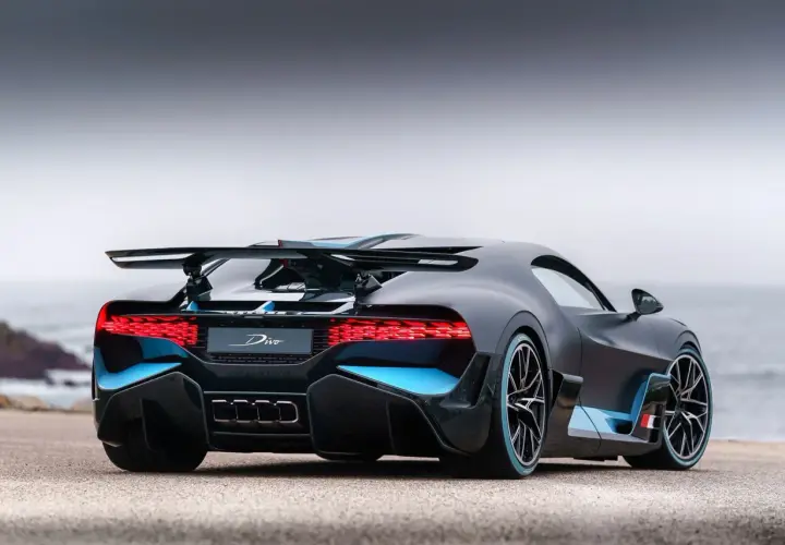 Bugatti Divo: Ile kosztuje i dlaczego to inwestycja?