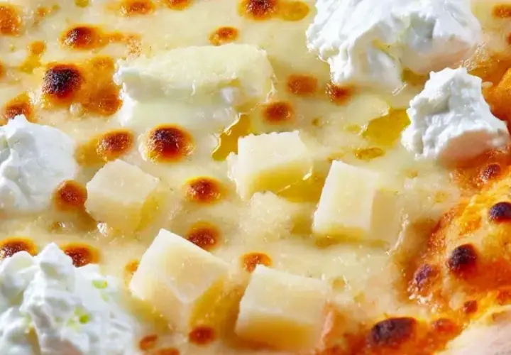 Jakie sery do pizzy 4 sery - odkryj idealne połączenia smakowe