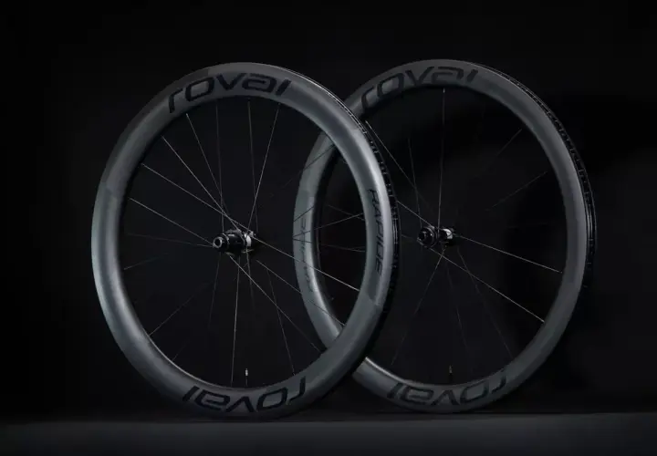Two Roval CL II carbon wheels, ready to conquer any road.