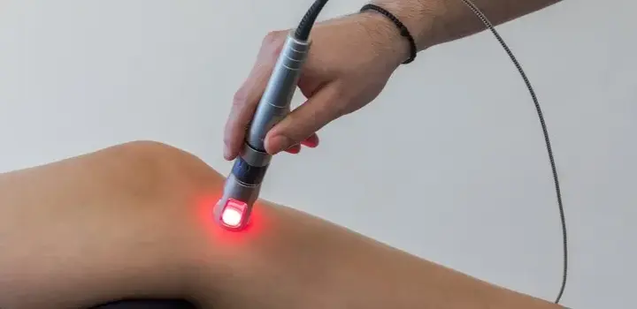 Jak działa laser w rehabilitacji i jakie ma korzyści dla zdrowia