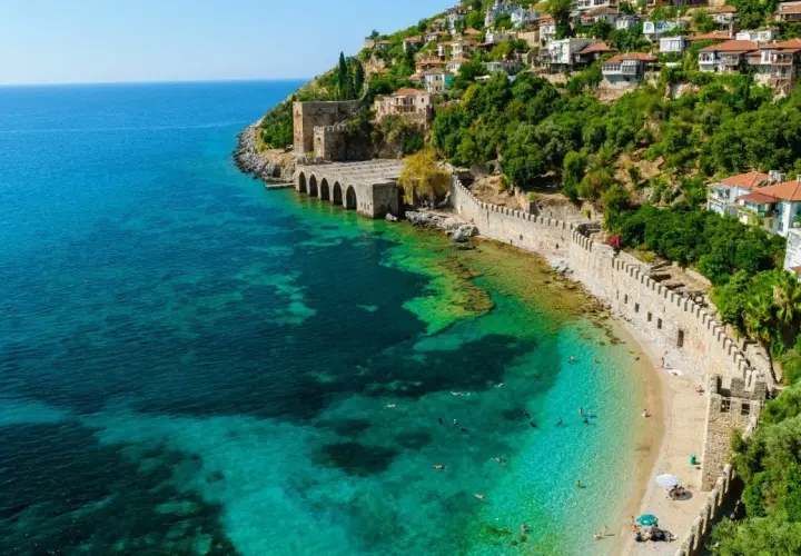 Antalya jakie morze – poznaj tajemnice Morza Śródziemnego