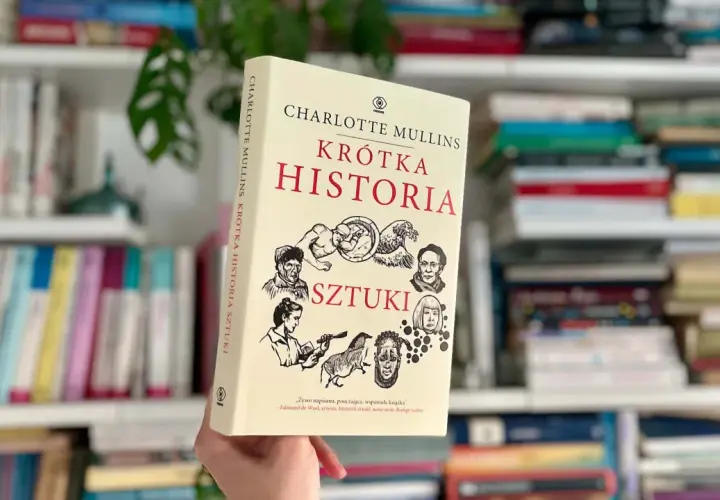 Krótka historia sztuki Charlotte Mullins. Na okładce portrety znanych malarzy i artystów.