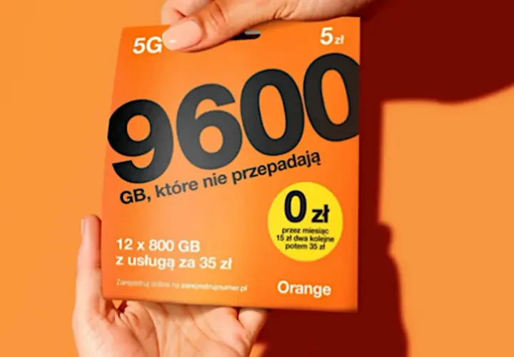 Starter Orange na kartę z 9600 GB. Oferta 5G, 0 zł przez miesiąc, potem 15 zł za kolejne dwa miesiące.