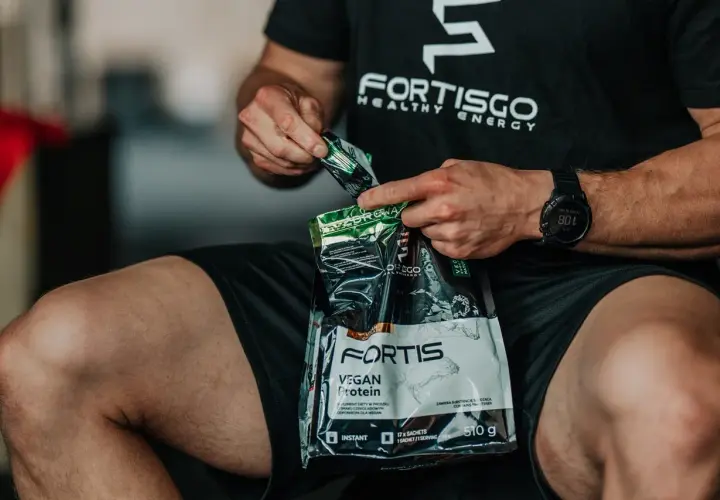 Ile kalorii ma shake proteinowy? Sprawdź, co naprawdę zawiera!