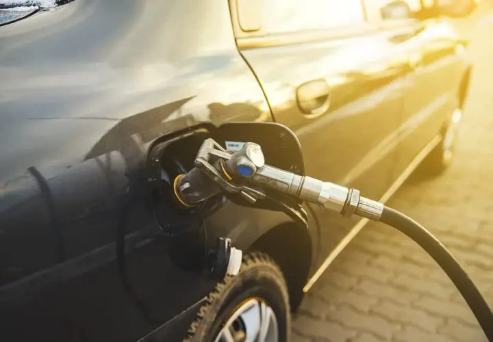 Tankowanie samochodu LPG. Rozważasz koszt instalacji gazowej?