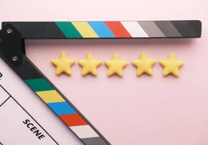 Jak napisać opis filmu: kluczowe elementy i wskazówki