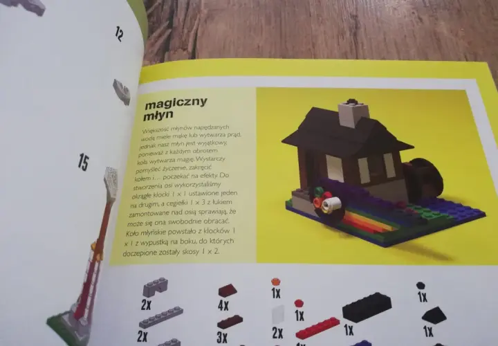 Instrukcja jak zbudować dom z klocków LEGO - magiczny młyn. Zobacz, jak stworzyć własny młyn z klocków.