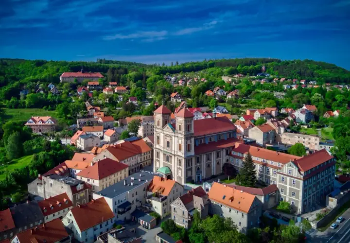 Bardo Śląskie atrakcje, które zaskoczą każdego turystę