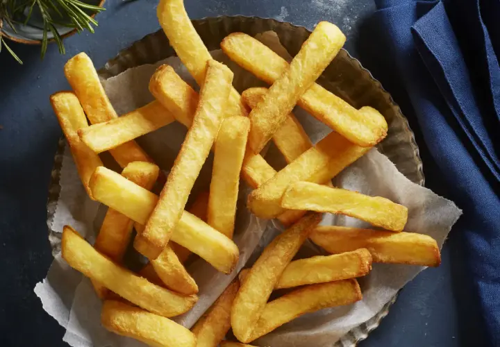 Aviko z piekarnika: Chrupiące frytki? Klucz to 220°C i czas!