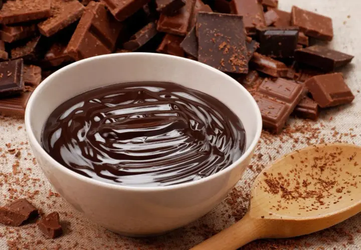 Perfekcyjny krem czekoladowy do tortu? Opanuj go krok po kroku!