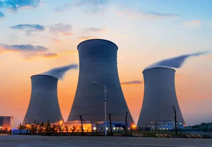 Co to jest elektrownia atomowa i jak zmienia przyszłość energii?