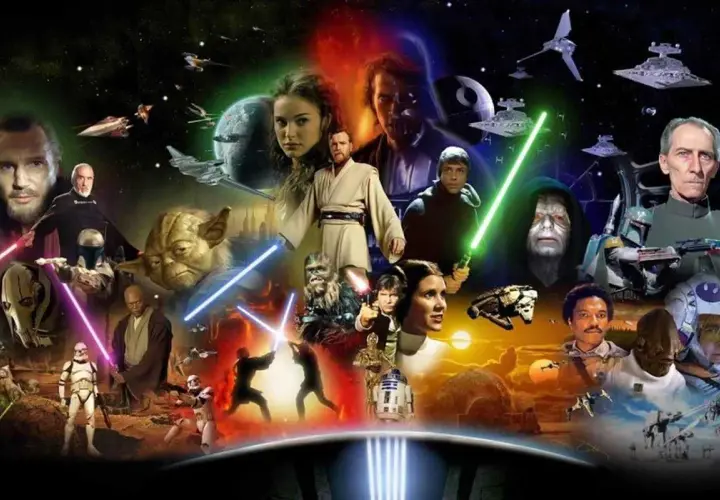 Un collage epico dei personaggi delle **film trilogie** di Star Wars, con spade laser accese e astronavi in un cielo stellato.