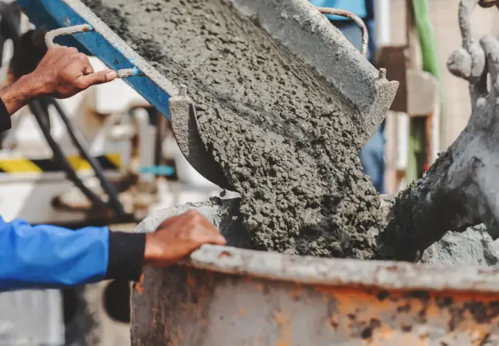 Jaki beton na strop B20 czy B25? Wybierz mądrze dla bezpieczeństwa