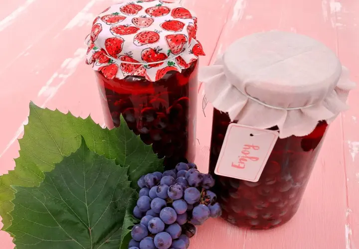 Jak zrobić wino z kompotów – proste kroki do idealnego smaku