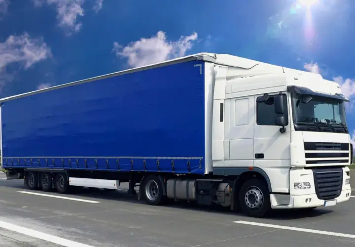 Pod jaka spedycja najlepiej jezdzic? Wybierz niezawodnego partnera transportowego