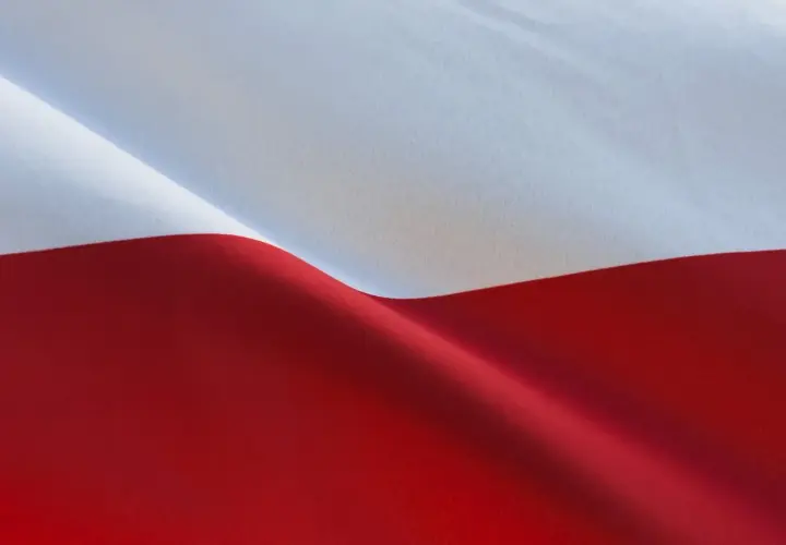 Hymn do miłości ojczyzny: klucz do polskiego patriotyzmu?