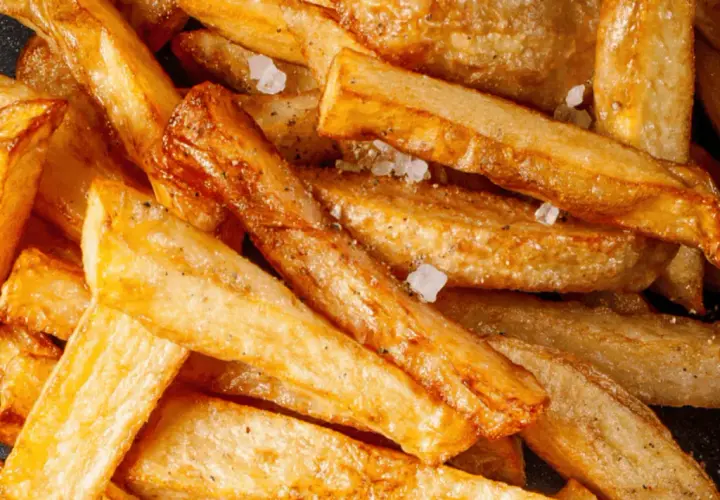 Idealne frytki: Sekret chrupiących ziemniaków jak z restauracji