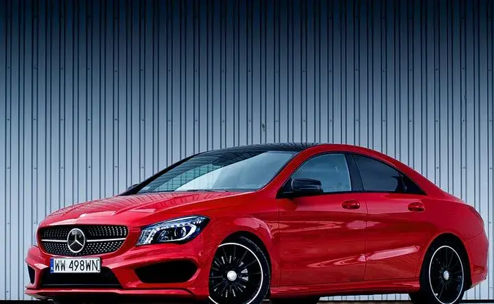 Mercedes CLA 250 4MATIC – osiągi, wyposażenie i zalety sportowego sedana