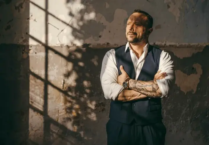 Mirosław Niewiadomski tenor ile ma lat - zaskakujące fakty o artyście