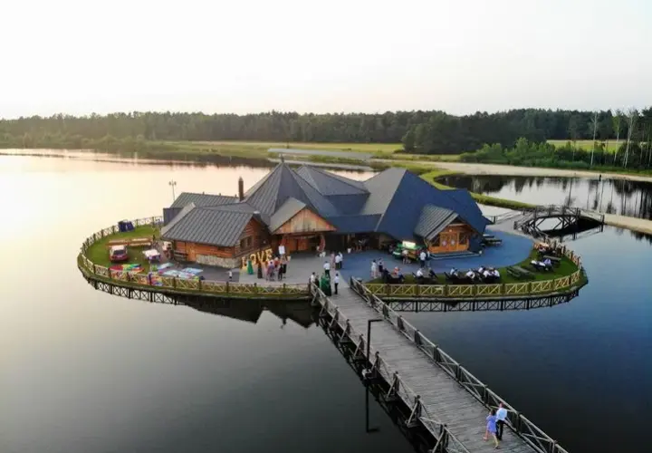 Gdzie zjeść w Suscu? Odkryj najlepsze lokalne restauracje i smaki