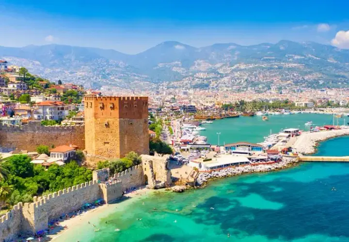 Alanya: 12 atrakcji poza kurortem. Które wybierzesz na wycieczkę?