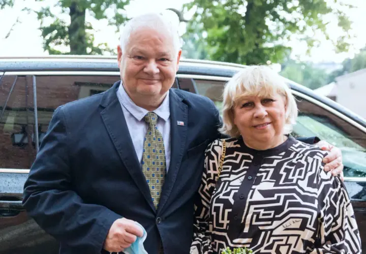 Kim jest żona Adama Glapińskiego: wszystko o Katarzynie Glapińskiej